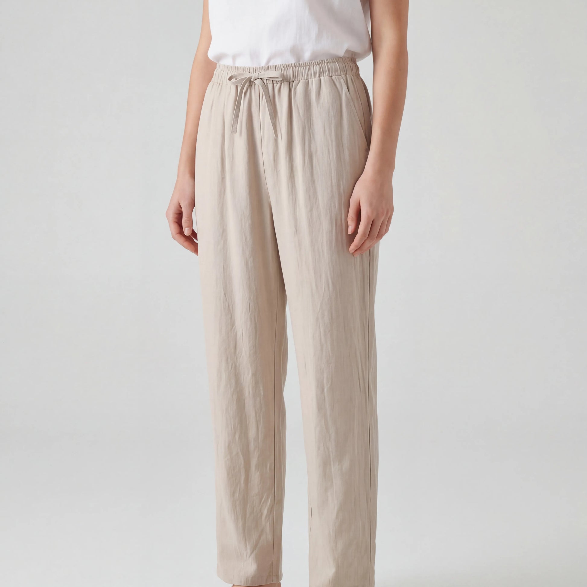 Breezlyn - Relaxed-Fit Drawstring Waist Trousers