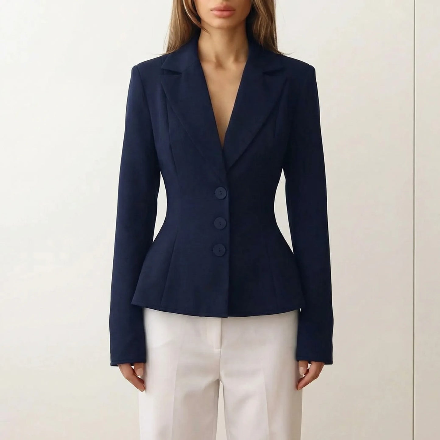 Clauvis | Fitted V-Neck Long Sleeve Blazer