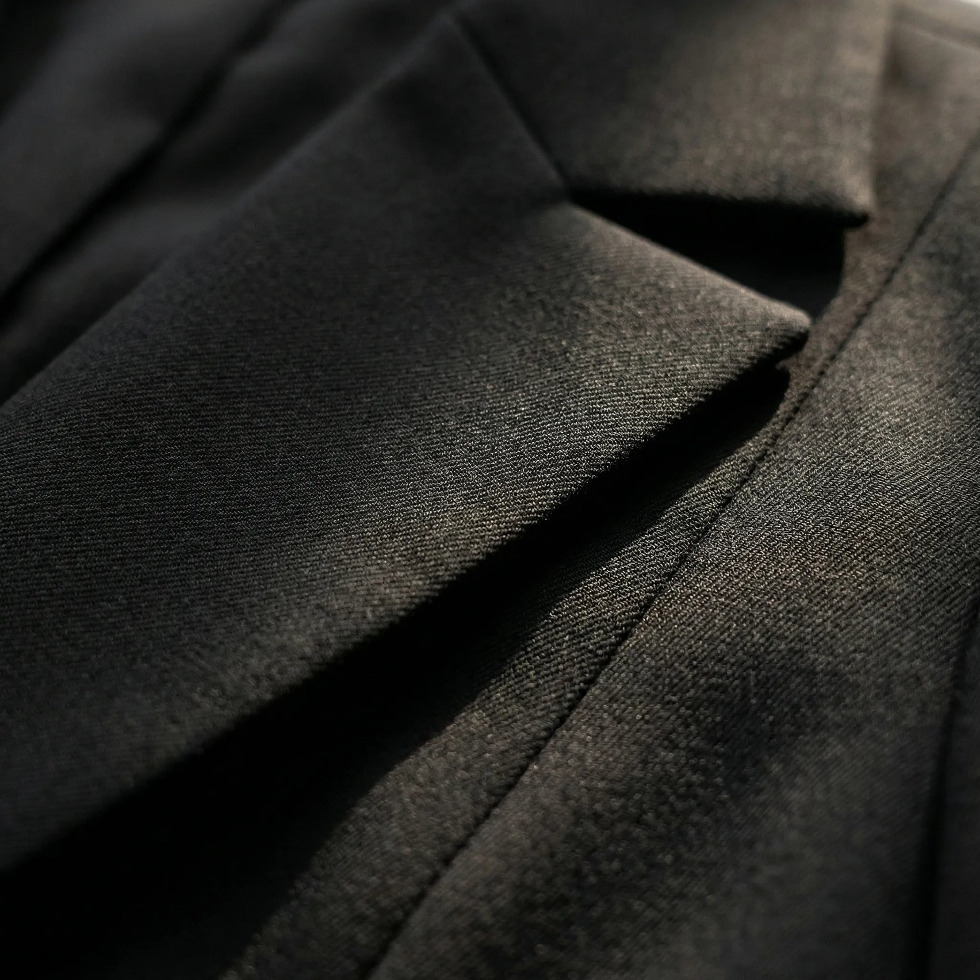 Clauvis | Fitted V-Neck Long Sleeve Blazer