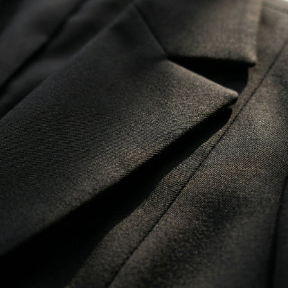 Clauvis | Fitted V-Neck Long Sleeve Blazer