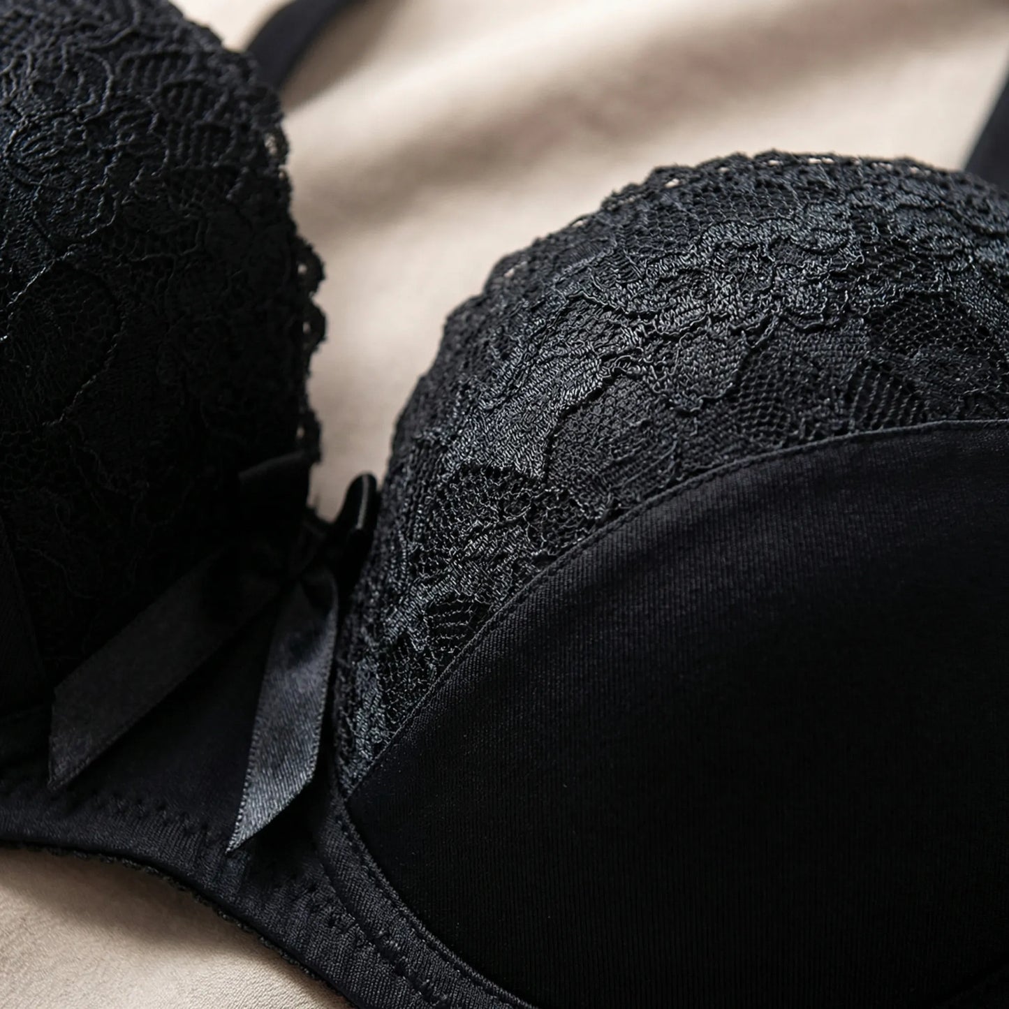 Dentelle | Lace Trim Underwire Bra Plus Size