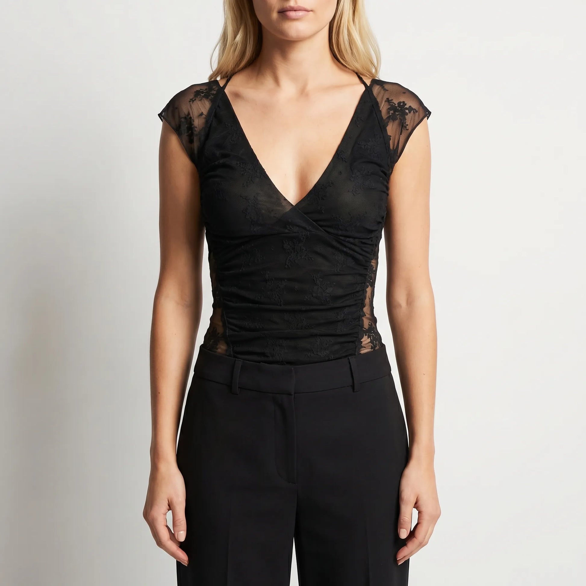 Florveil | Ruched Lace Floral Cap Sleeve Top