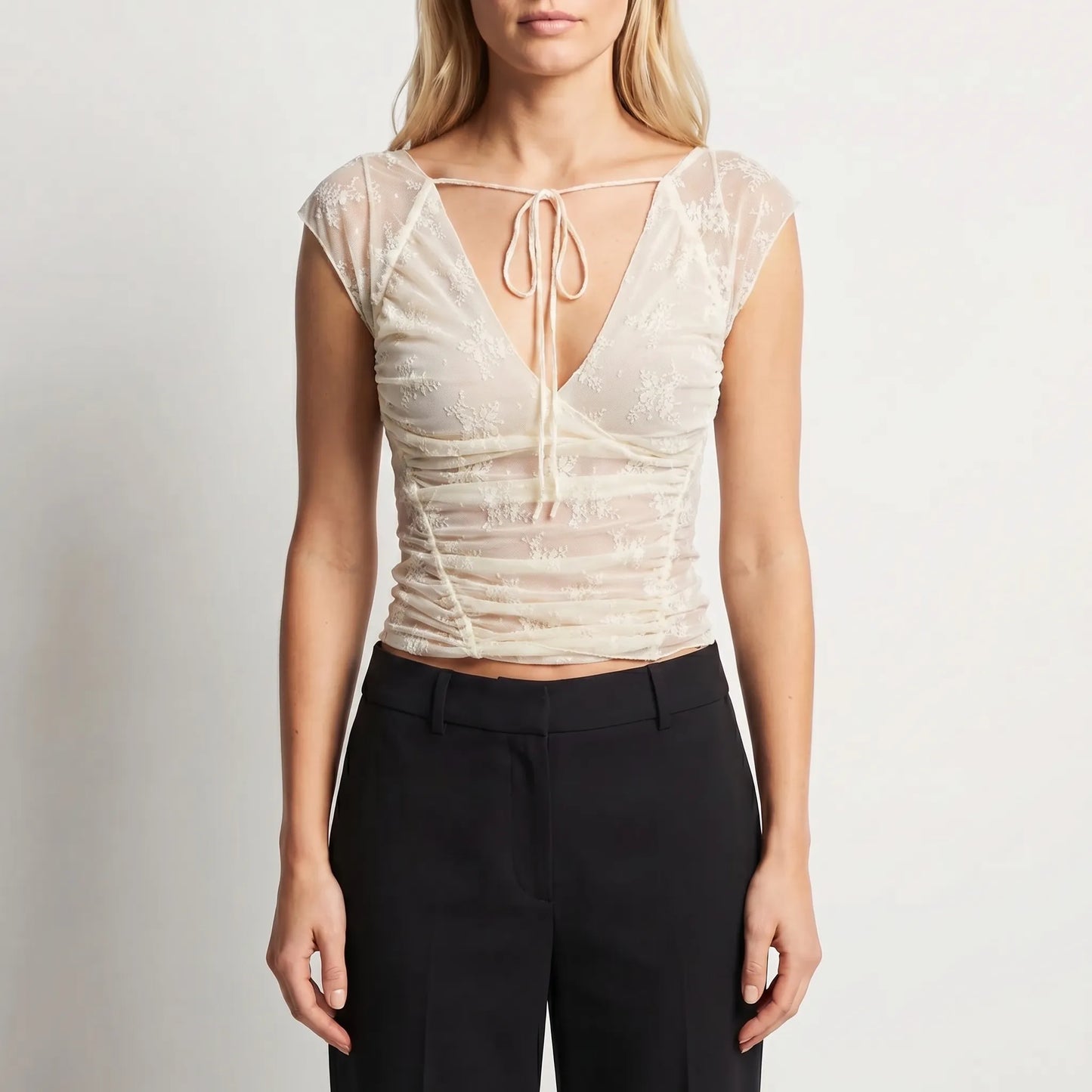 Florveil | Ruched Lace Floral Cap Sleeve Top