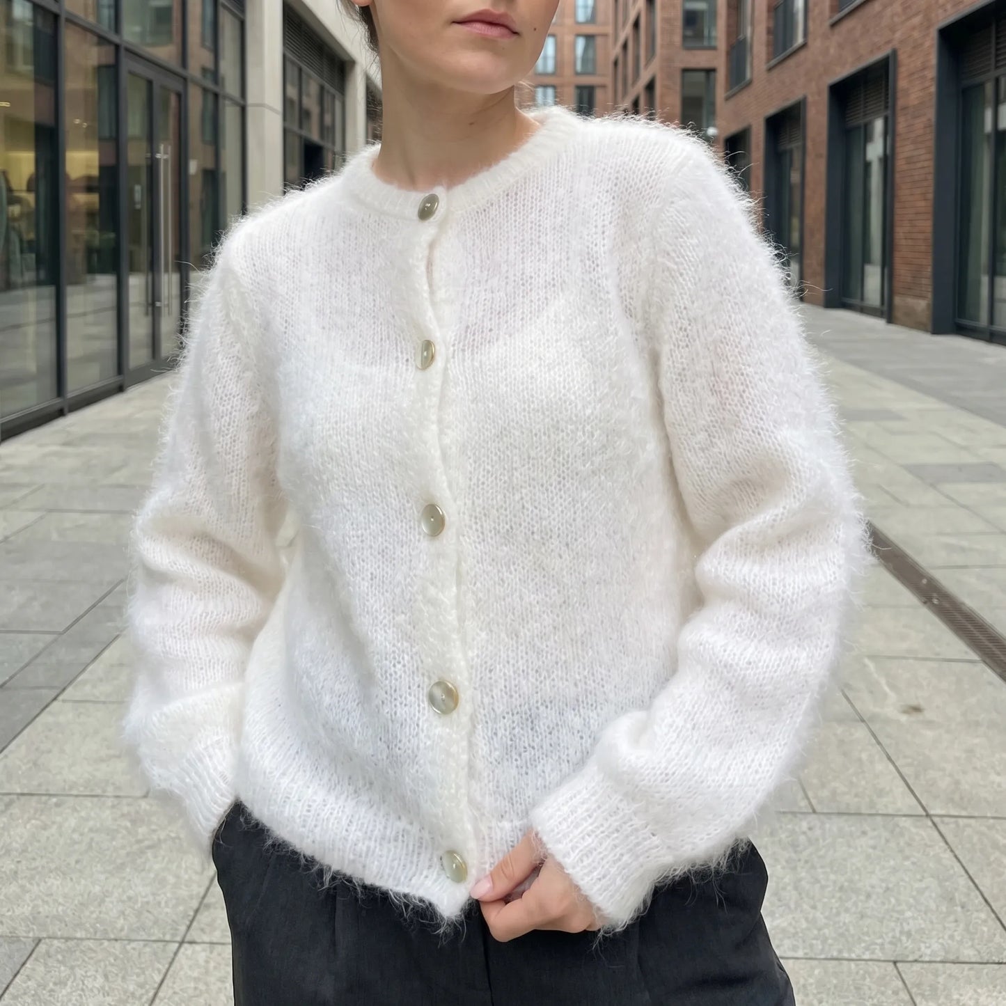 Fluffelle | Short Fluffy Button-Up Cardigan
