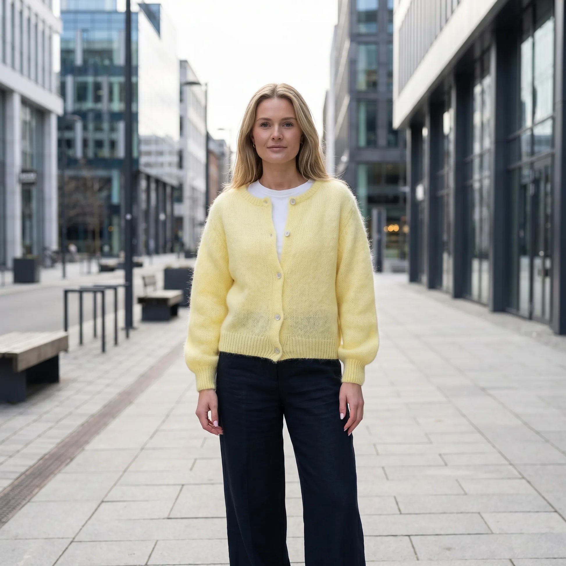 Lumielle | Slim Fit Full-Button Knit Cardigan