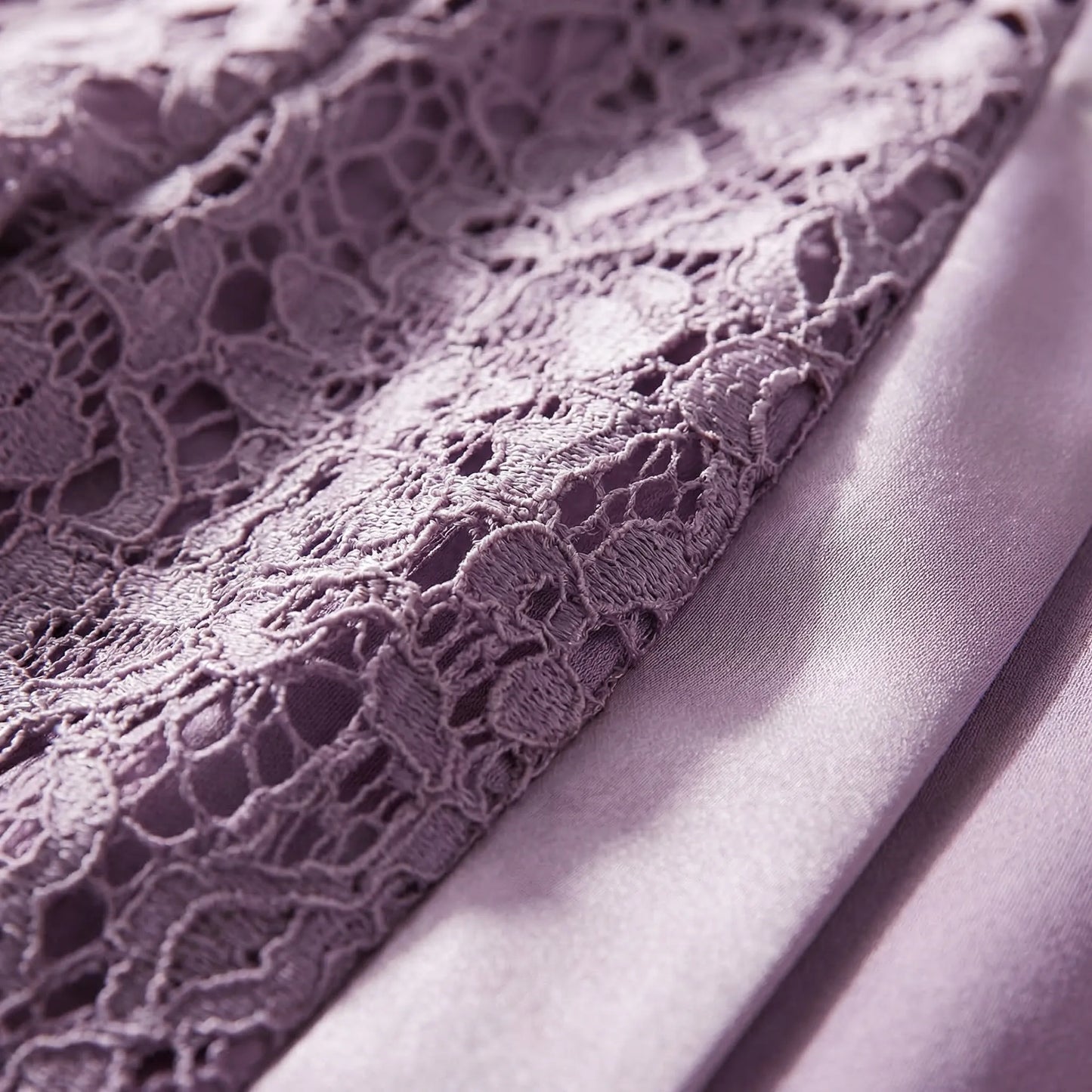 Lumivelle - Lace Overlay Midi Dress Set
