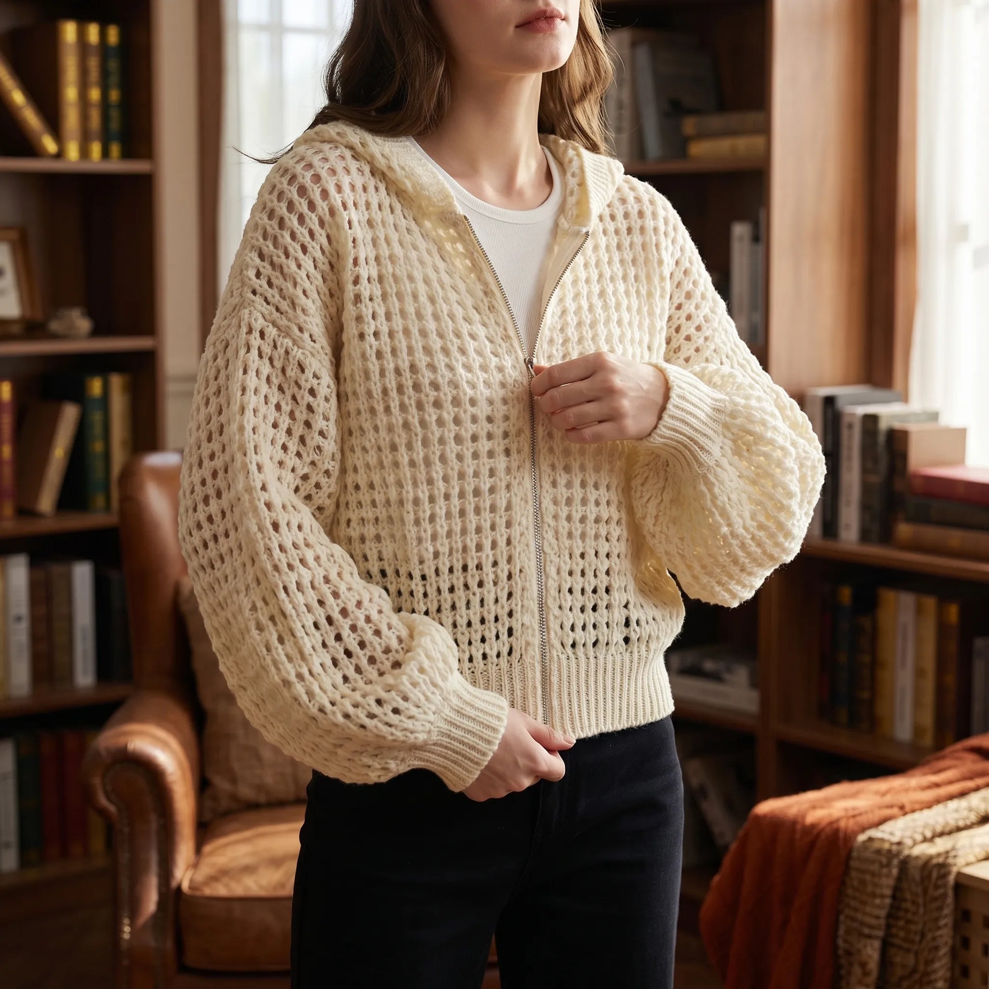 Lumvette | Cropped Zip-Up Knit Cardigan