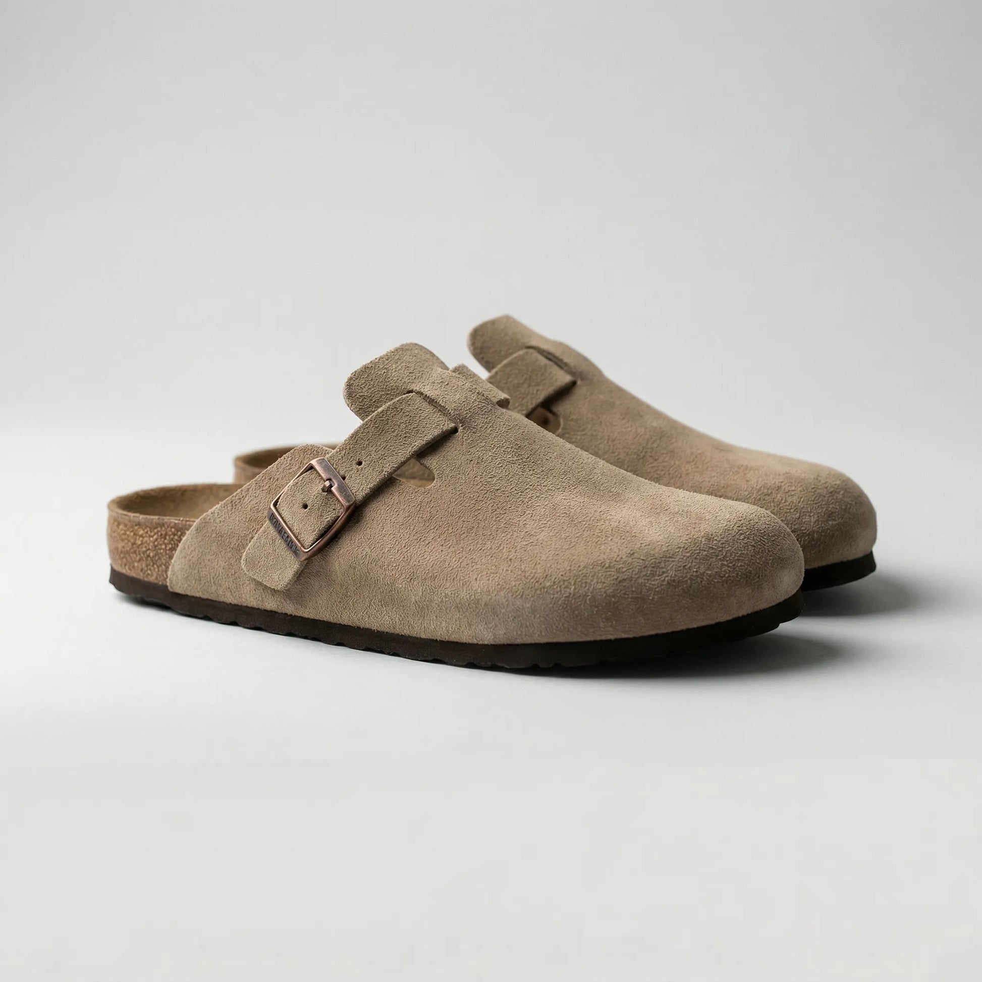 Slogven - Closed-Toe Slip-On Clog