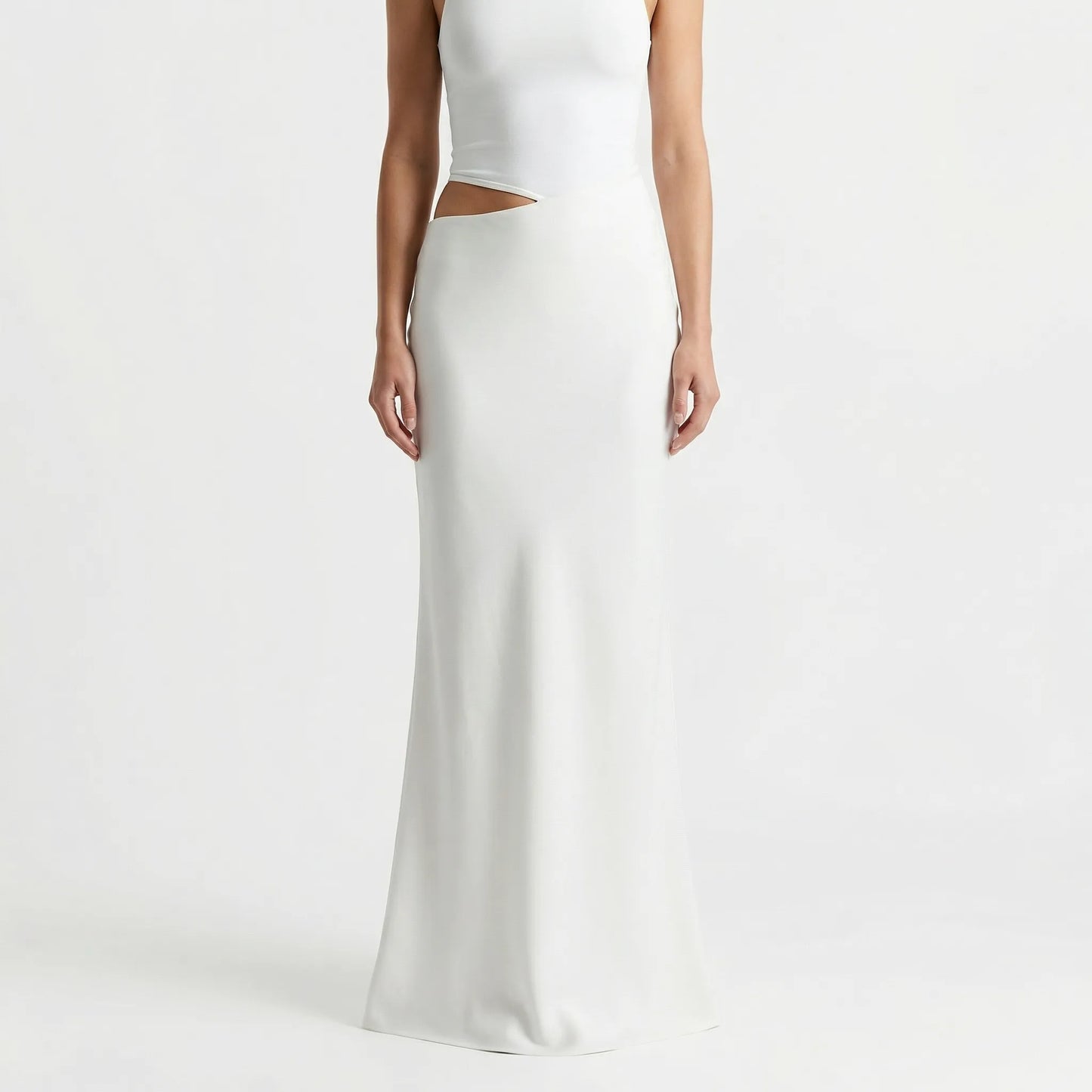 Slyvara | Bodycon Maxi Skirt With Zip Closure