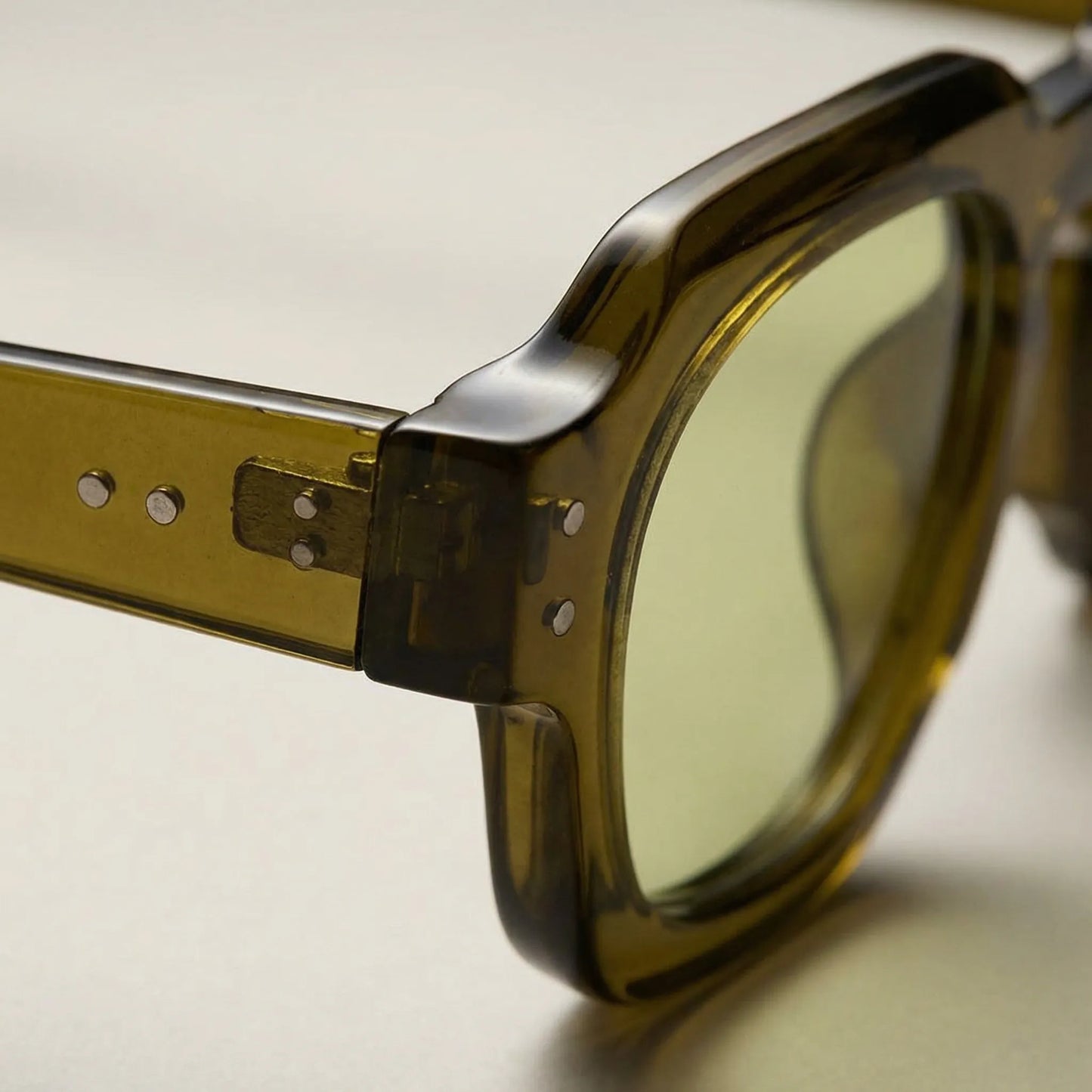 Veclaire - Geometric Sculpted Frame Sunglasses