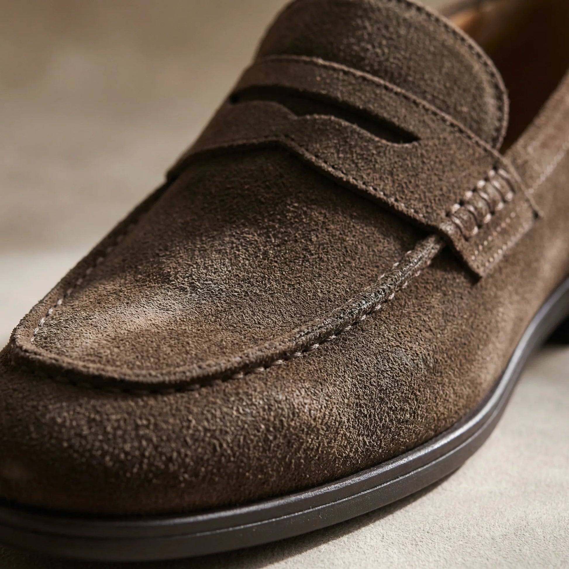 Veldoux | Slip-On Loafer With Contrast Sole