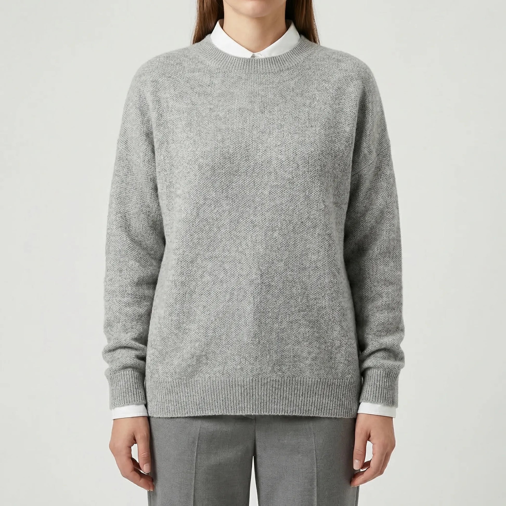 Veluria - Classic Crew Neck Pullover Sweater