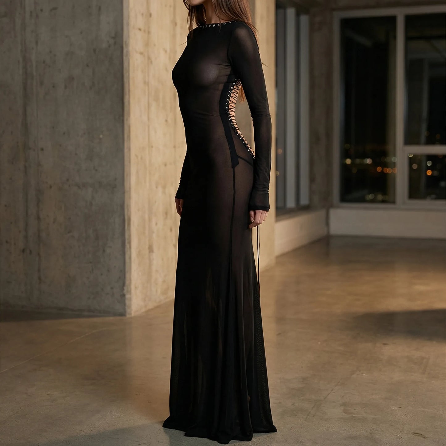Velyndra - Floor-Length Slim Fit Evening Gown