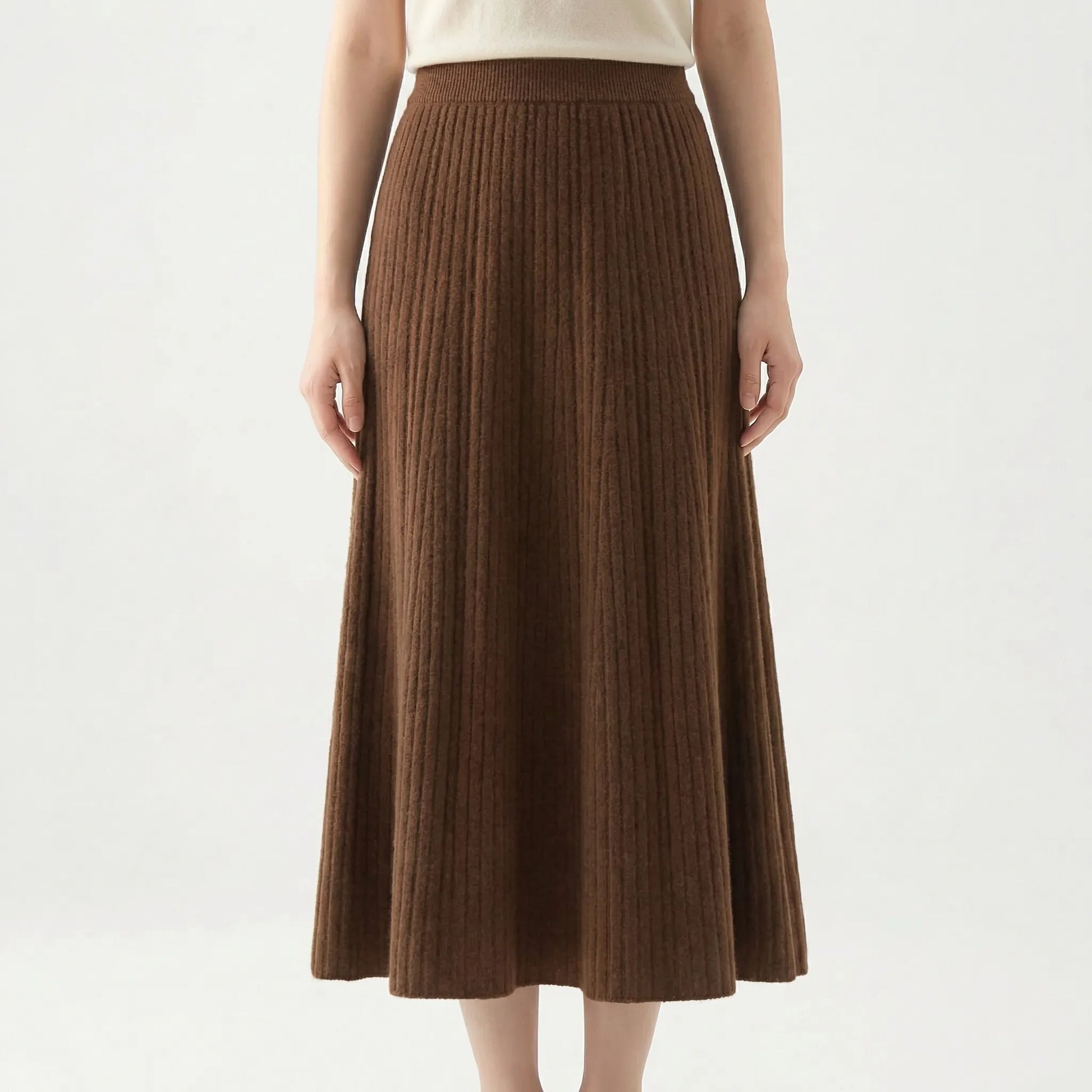 Wintovél | Ankle-Length Pleated Knitted Skirt