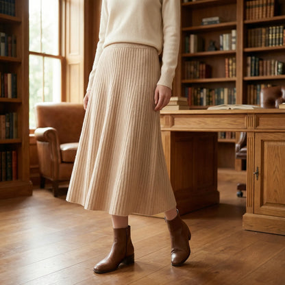 Wintovél | Ankle-Length Pleated Knitted Skirt