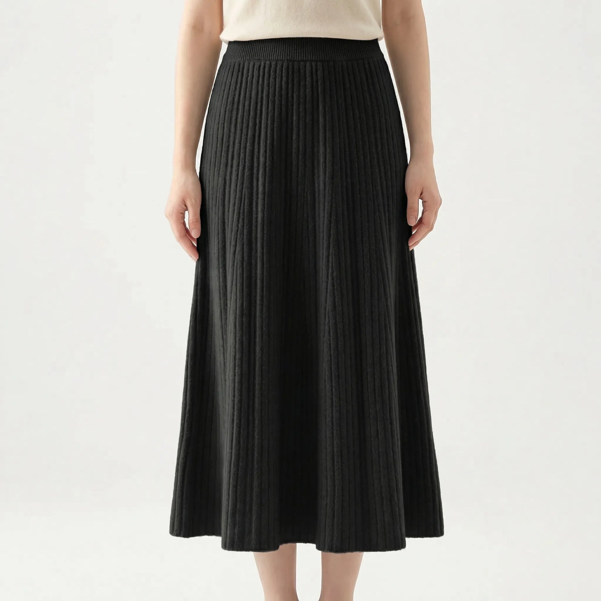 Wintovél | Ankle-Length Pleated Knitted Skirt