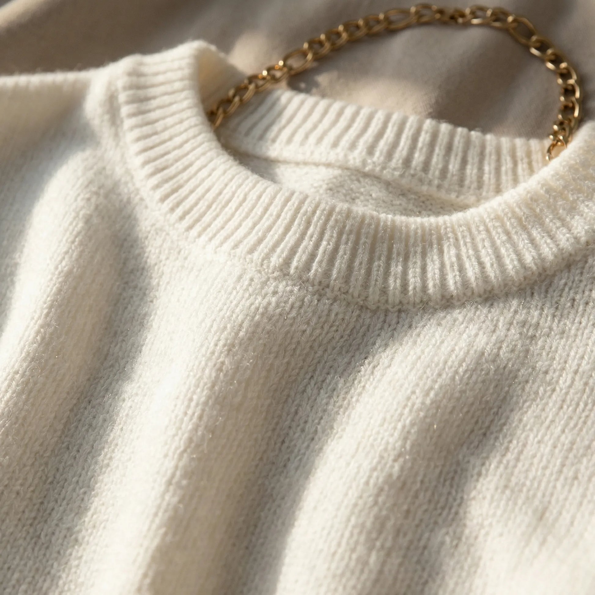 Wovelle | Relaxed Fit Round-Neck Knit Jumper